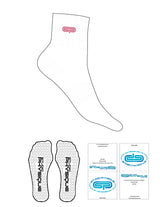 The 1/2 Crew Sock - White - Studio Physique - Top Logo - Embroidered - Pink - Heart Grip - Pink