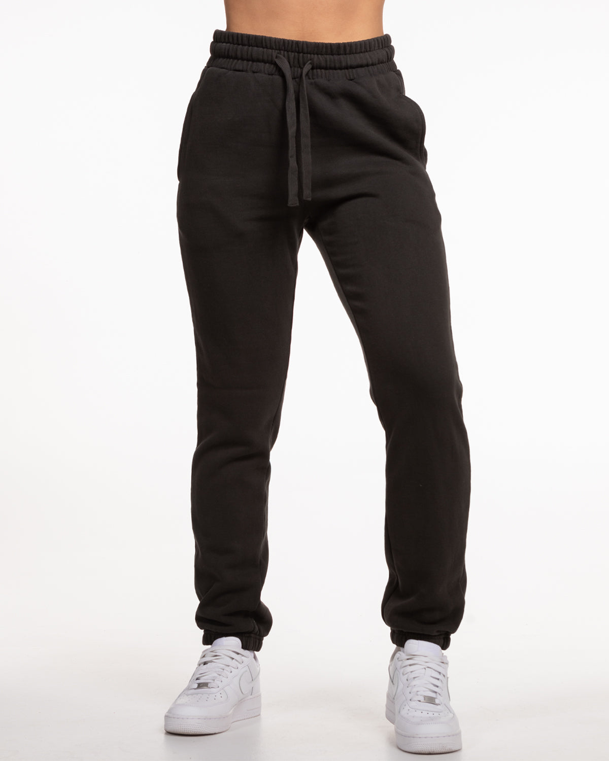 Motivate Movement Womens Classic Sweatpants - Washed Black / White